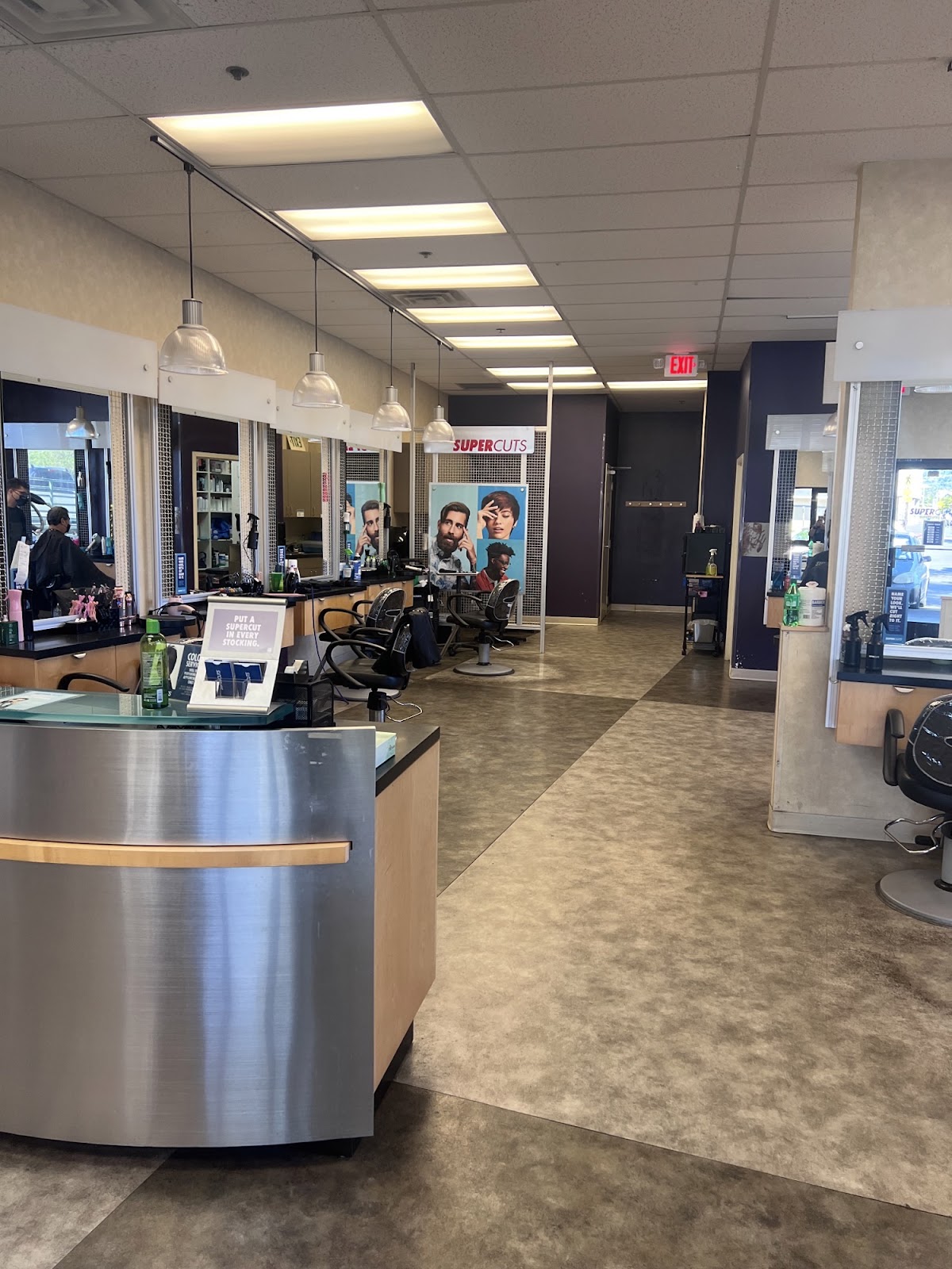 Supercuts - Barbershop in Hilo