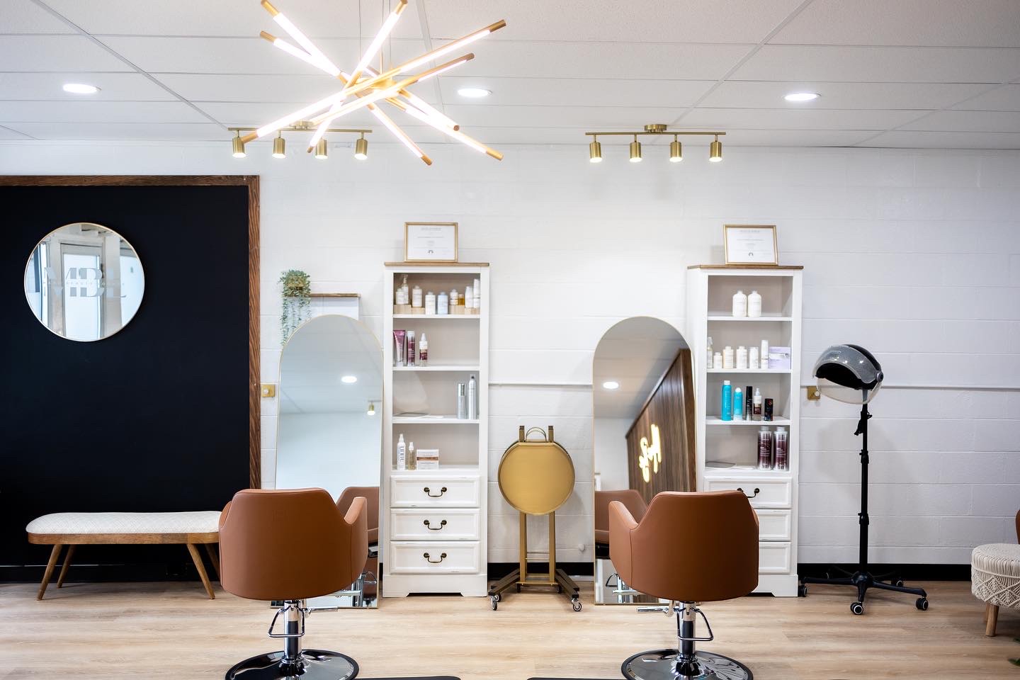 Mane Beauty Lounge - Beauty Spa in Hilo