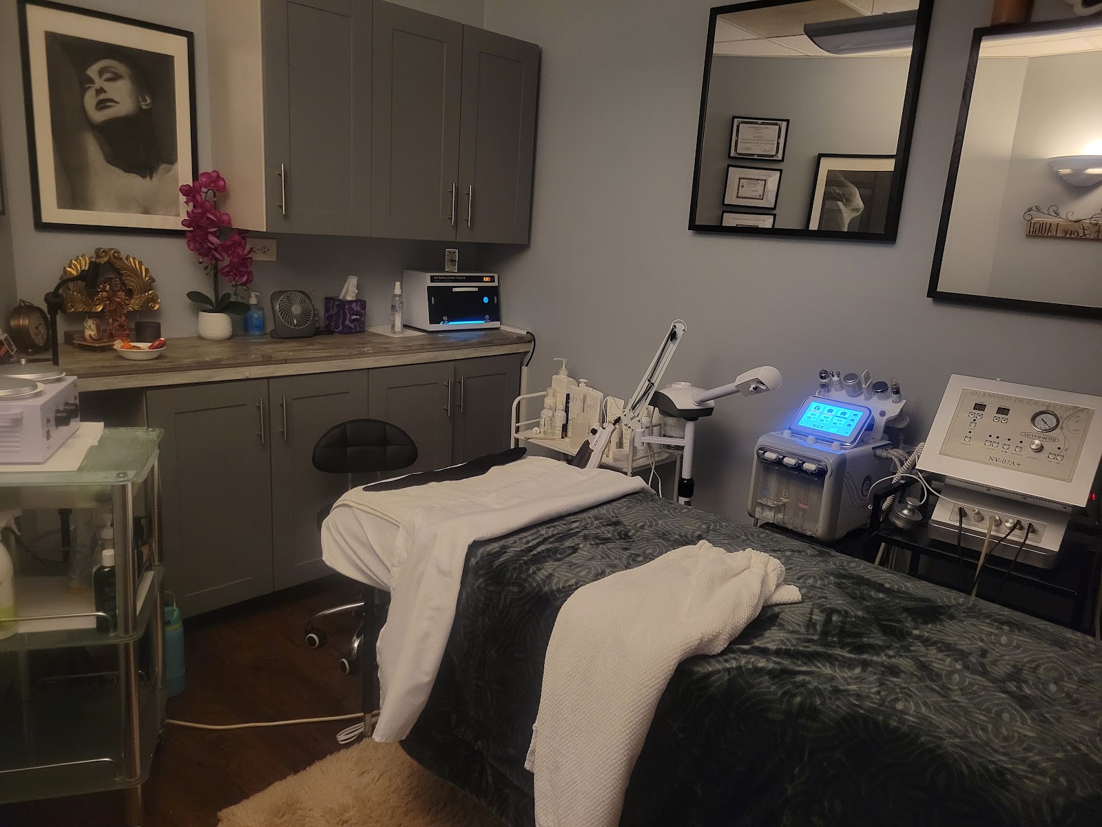 Kaya holistic spa - Beauty Spa in Evanston