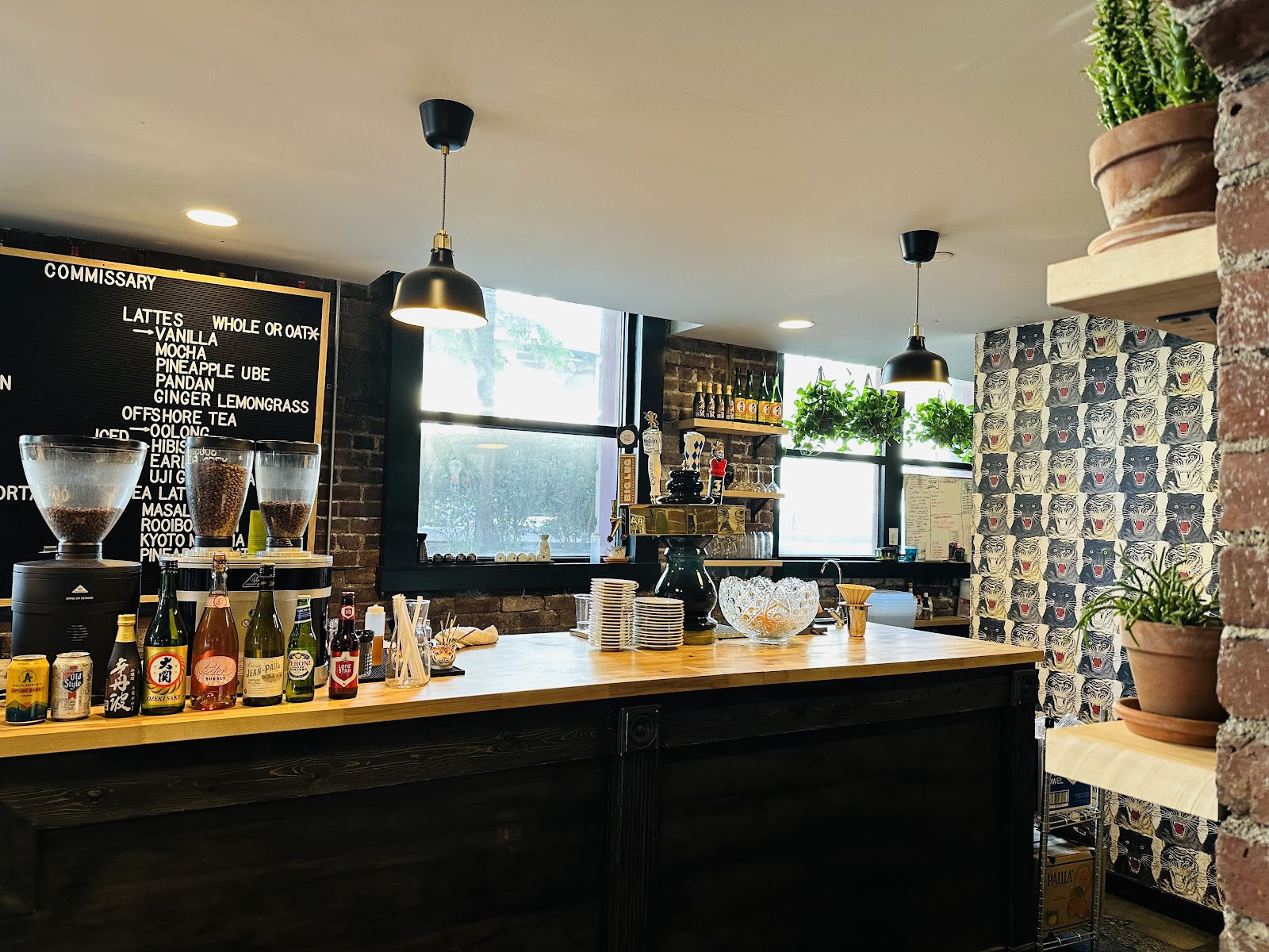 Commissary Barber & Barista - Barbershop in Indianapolis