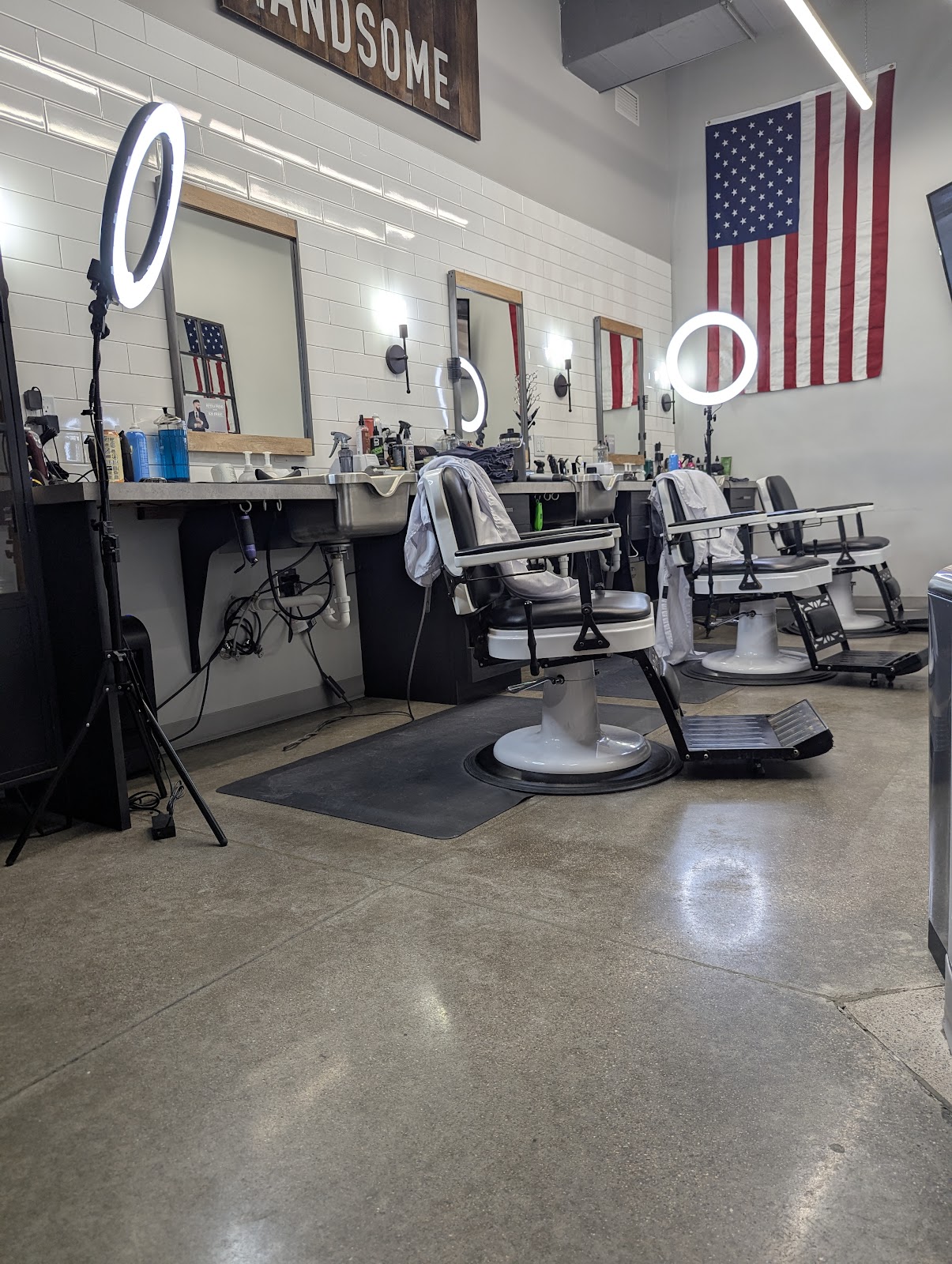 THE BARBERSHOP - Barbershop in Fort Wayne