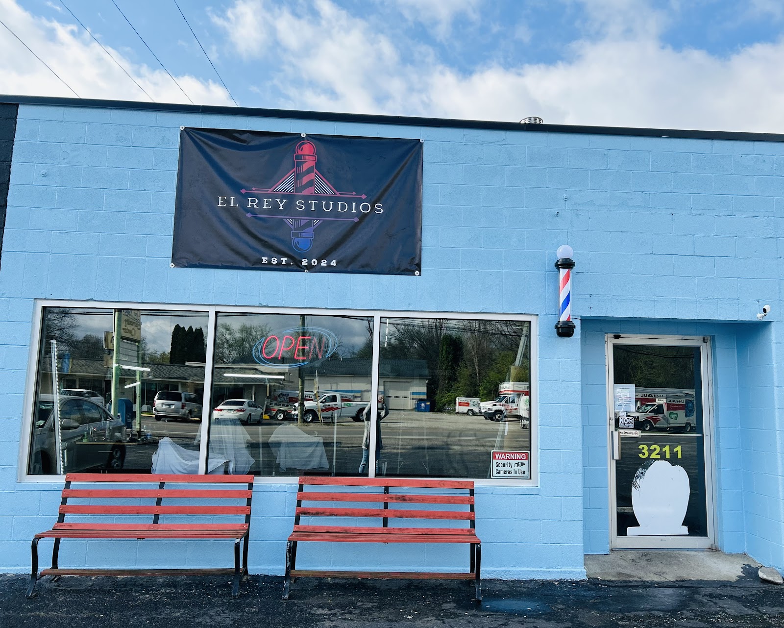 El Rey Studios Barbershop - Barbershop in Fort Wayne