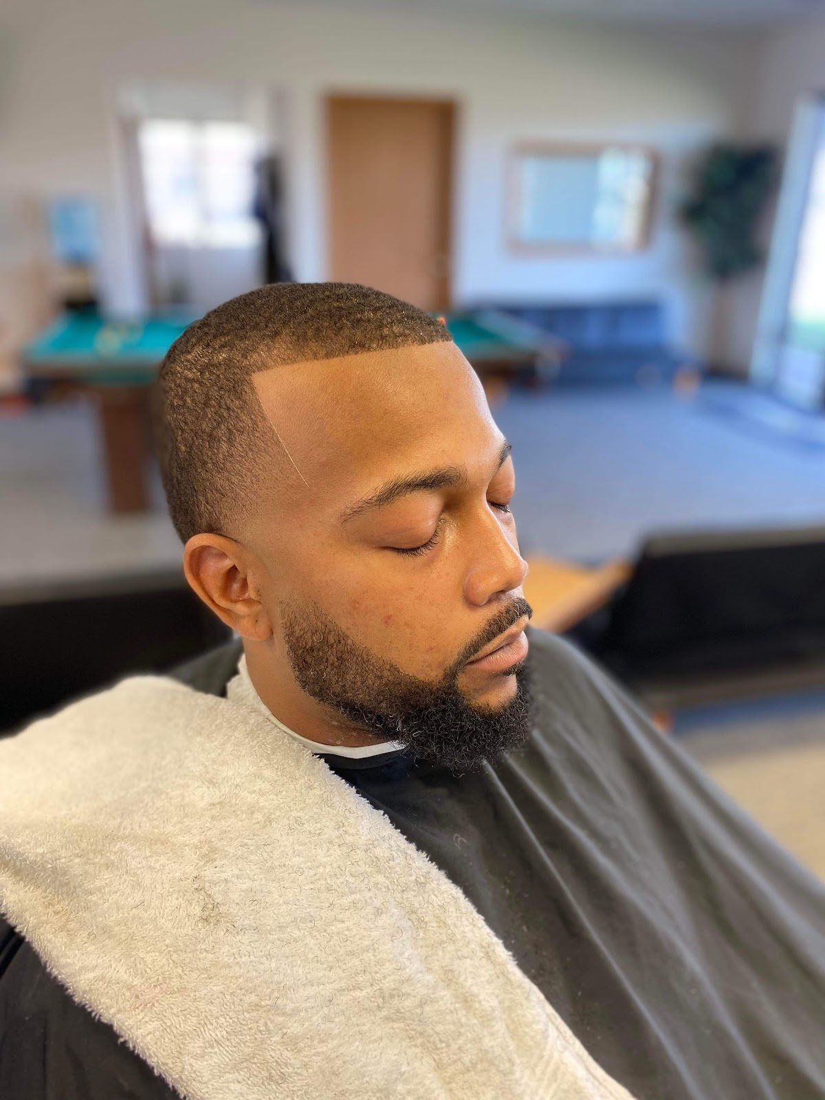 Legend 1 Studio - Barbershop in Evansville