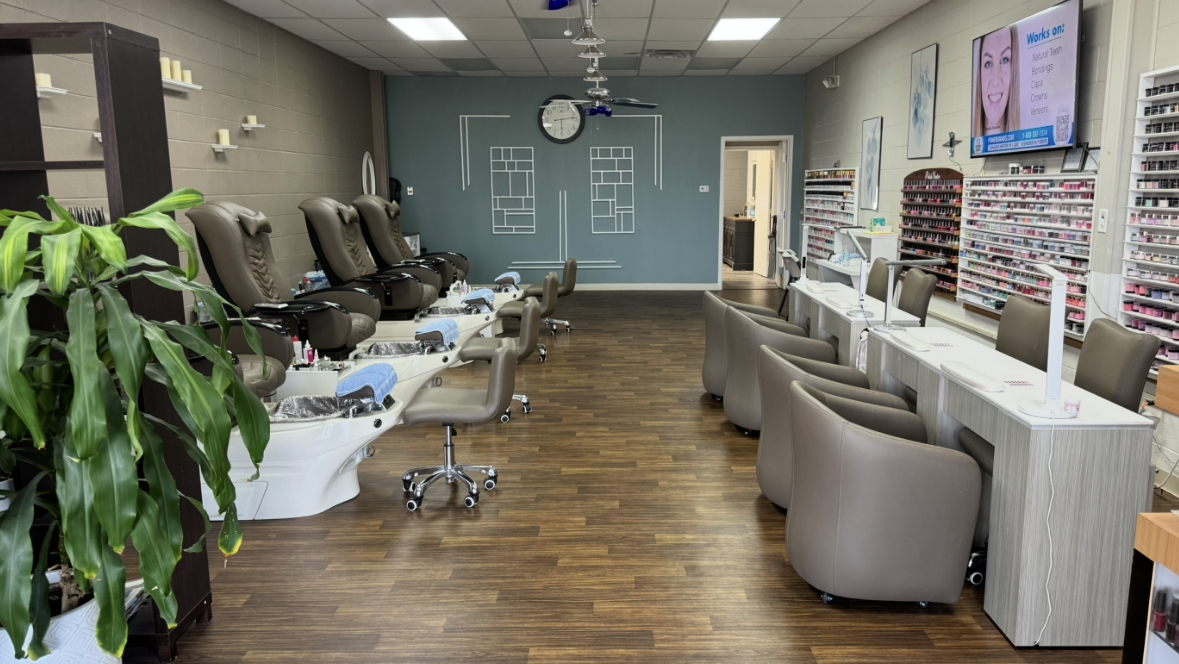 Nails R Us- Nail & Microblading Studio - Nail Salon in South Bend