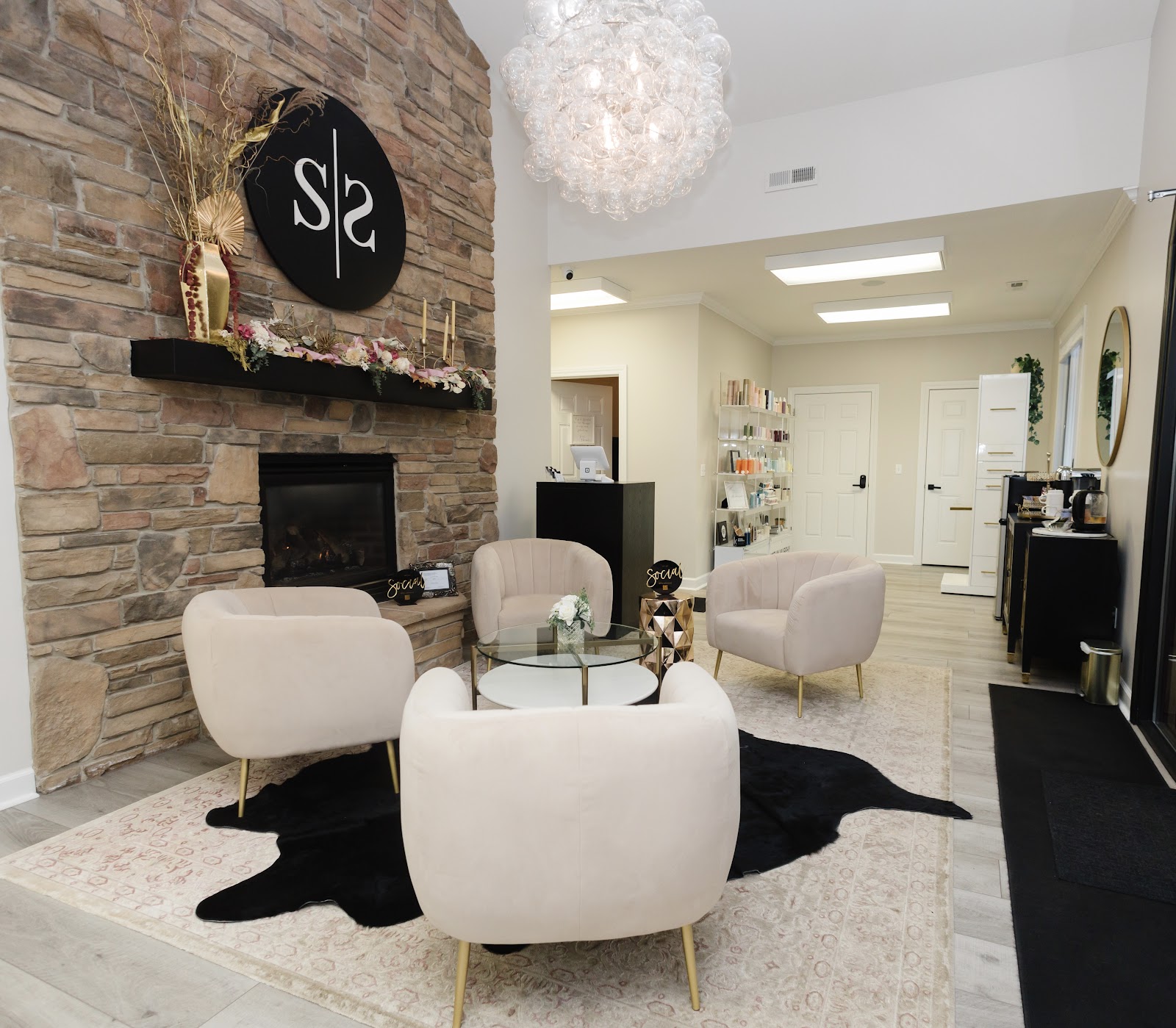 The Salon Social Suites - Hair Salon in South Bend