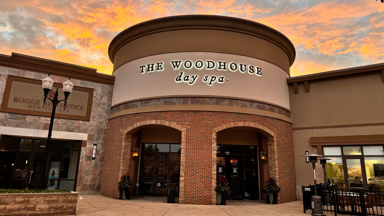 The Woodhouse Day Spa - Nail Salon in South Bend