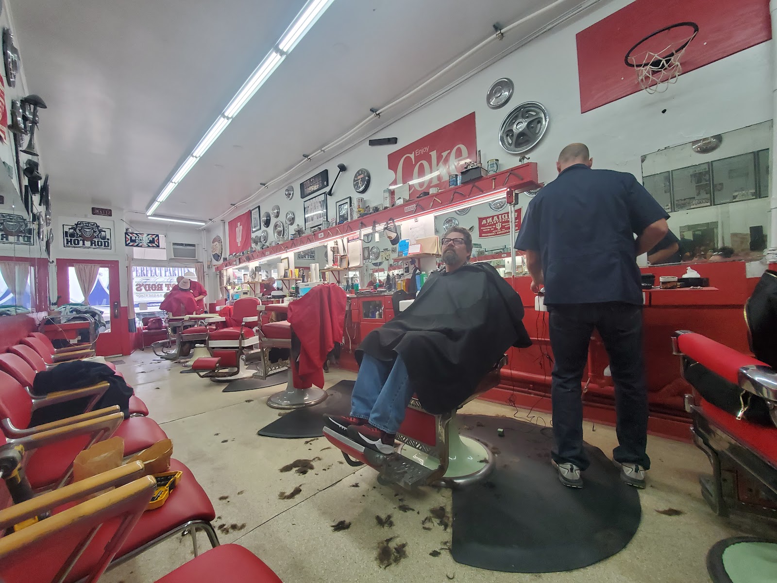 Hot Rod's Downtown Barber Shop - Barbershop in Bloomington