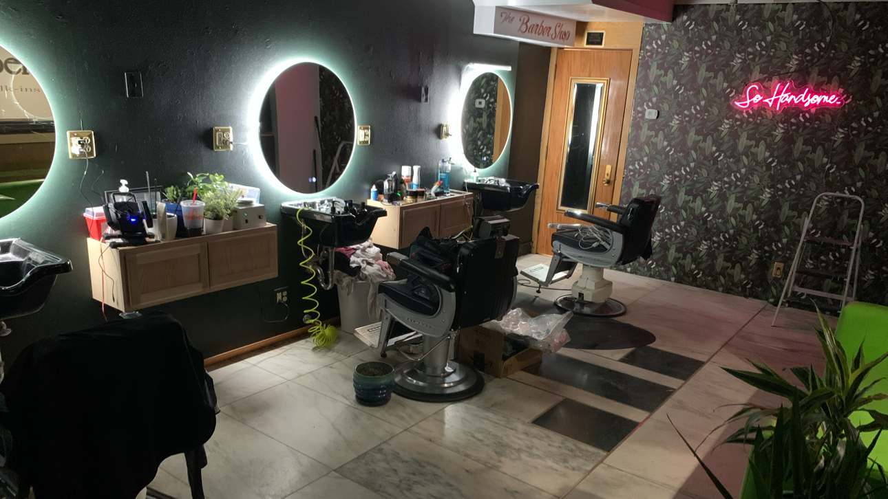 Skywalk Barbershop - Barbershop in Des Moines