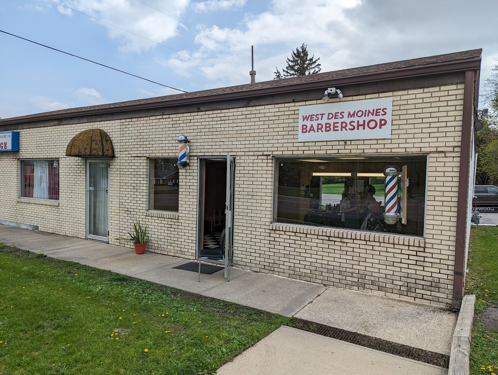 West Des Moines Barbershop - Barbershop in Des Moines