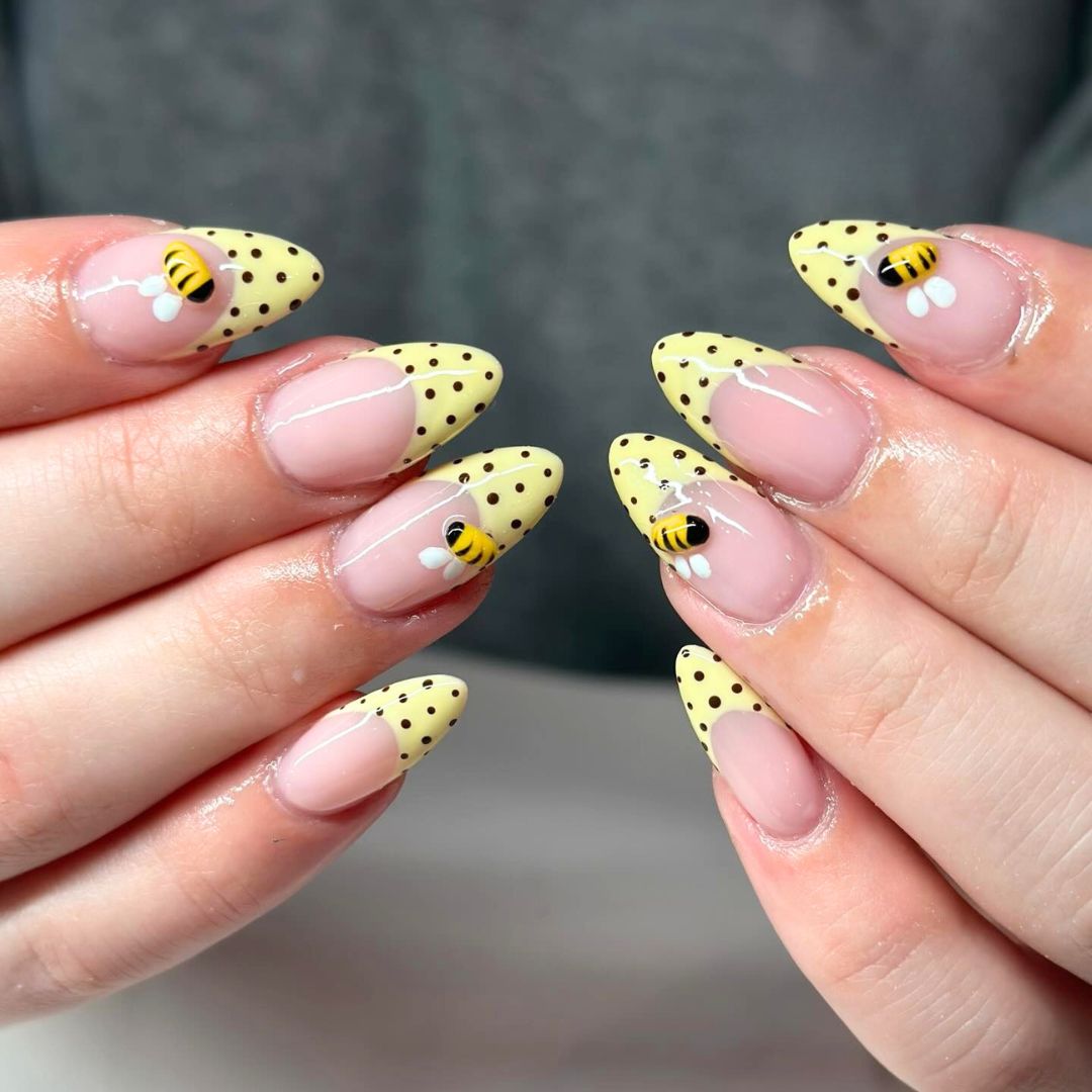 Premier Nail Bar - Nail Salon in Des Moines