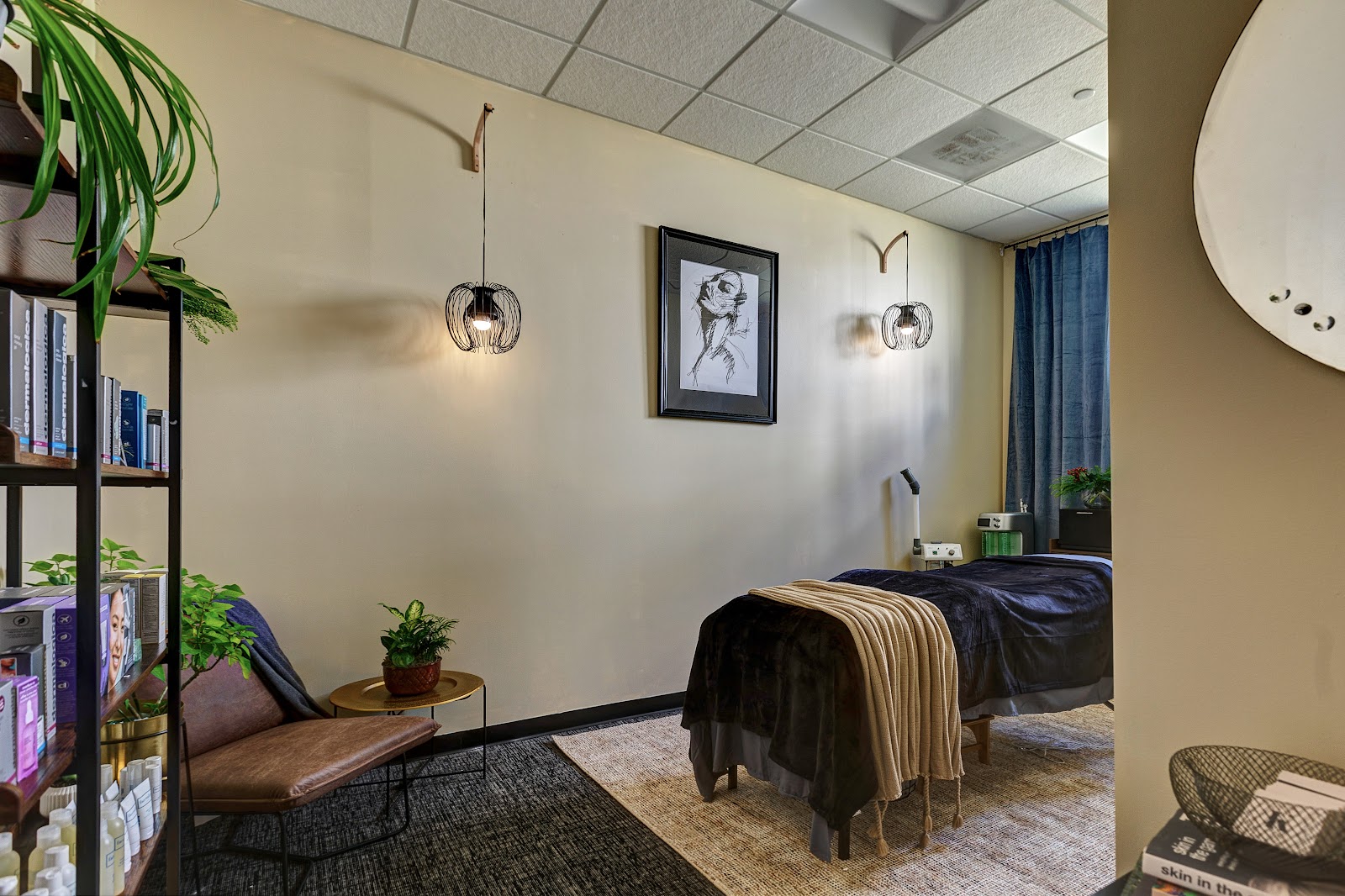 Skin By Knight - Beauty Spa in Des Moines