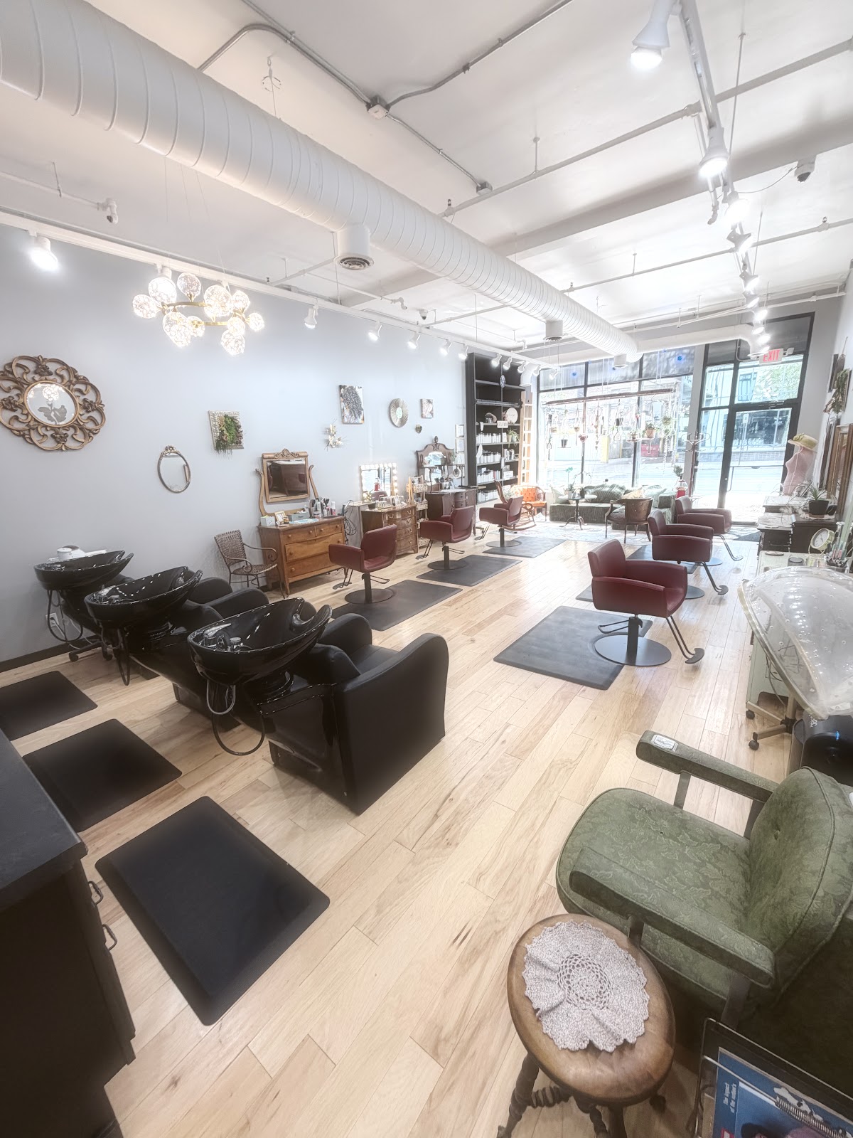 Your Dream Salon - Hair Salon in Cedar Rapids
