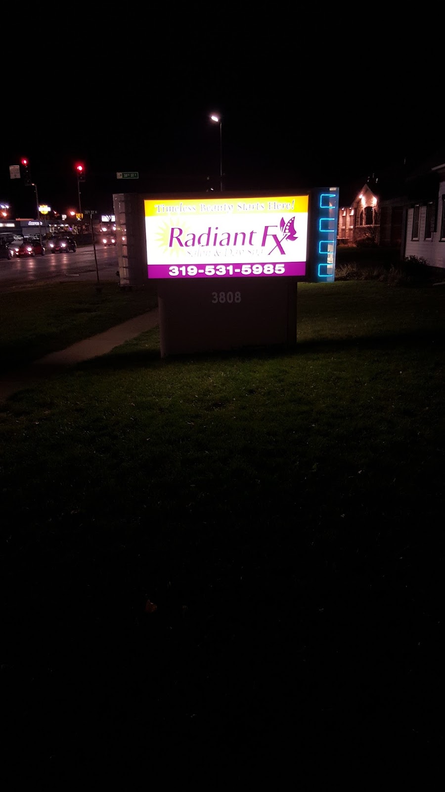 Radiant FX Salon & Day Spa - Nail Salon in Cedar Rapids