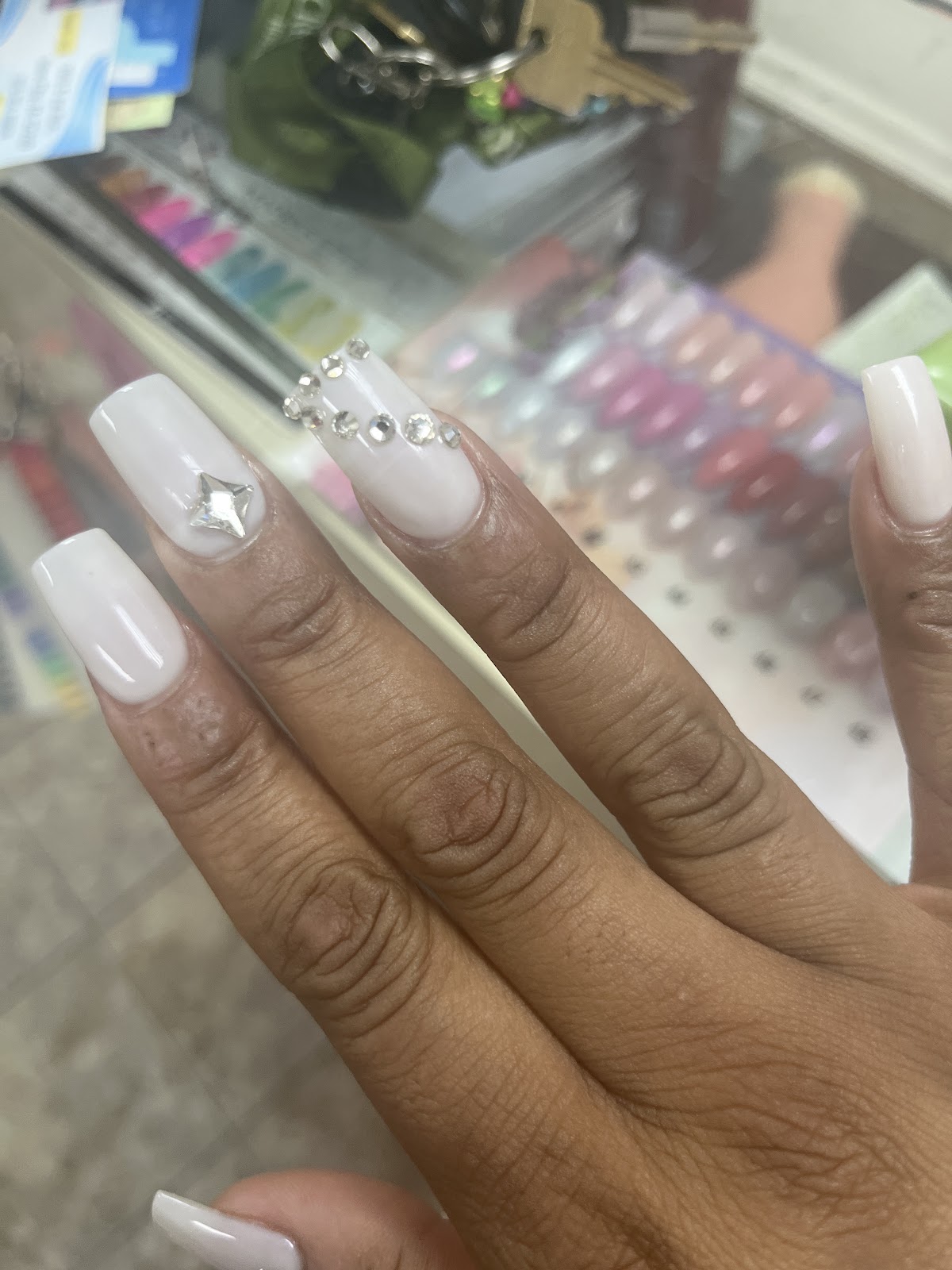 K&Q Nails - Nail Salon in Iowa City