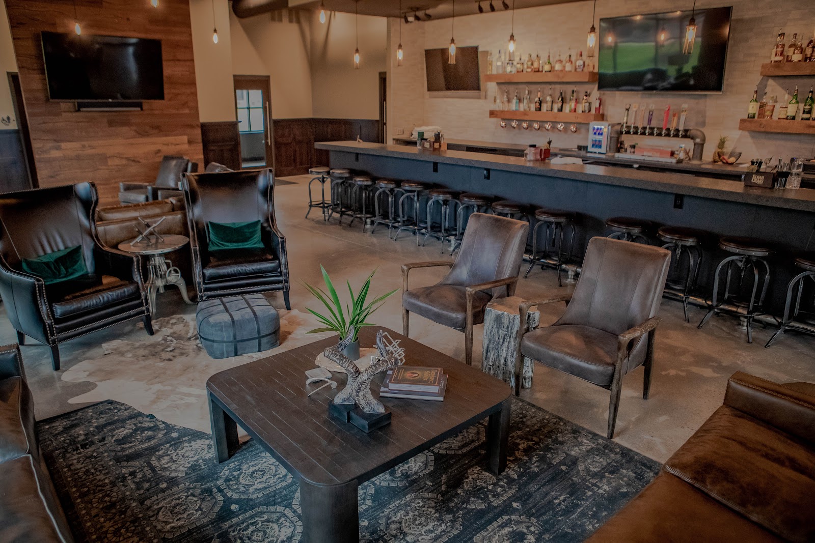 Scissors & Scotch - Barbershop in Overland Park