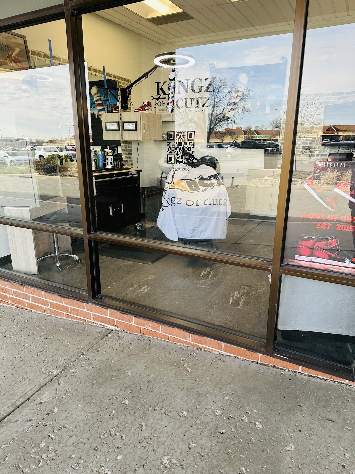 Kingz of Cutz Barbershop - Barbershop in Overland Park
