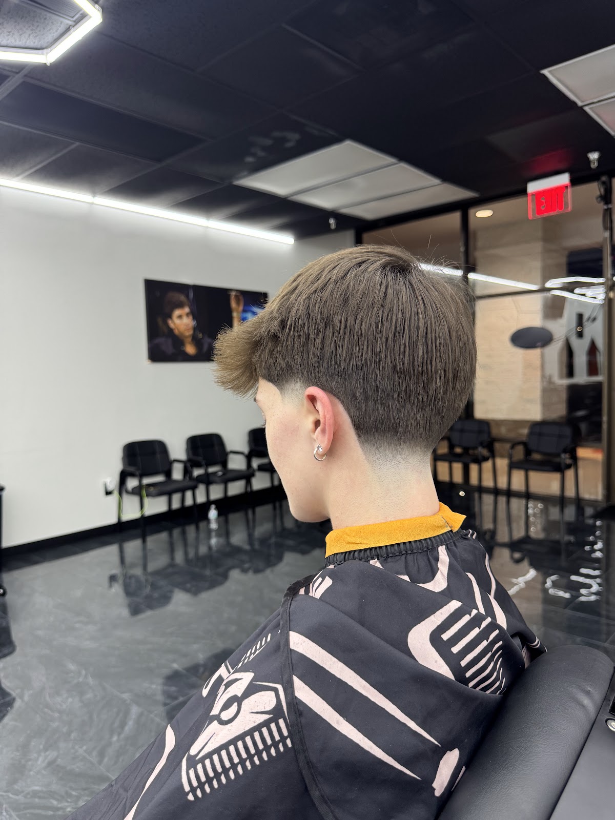 TR3NDING BARBERSHOP - Barbershop in Overland Park
