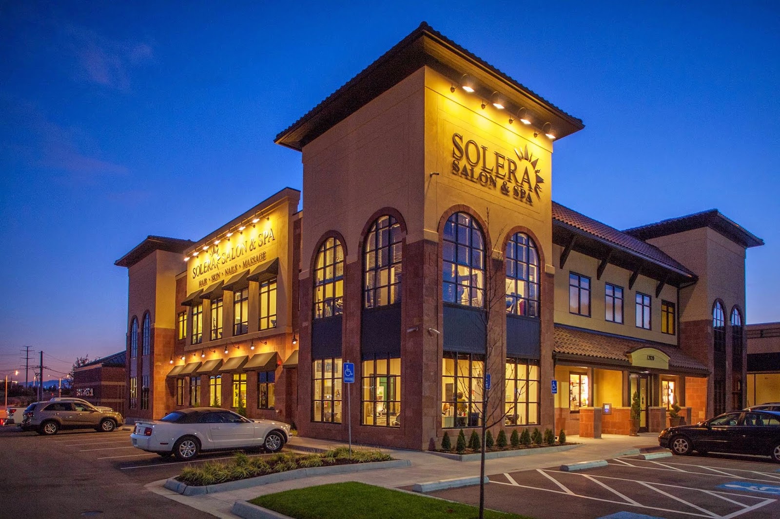 Solera Salon and Spa - Barbershop in Overland Park