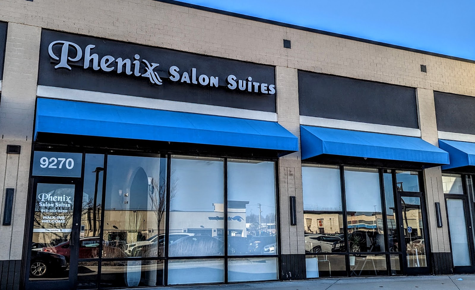 Phenix Salon Suites - Overland Park - Barbershop in Overland Park