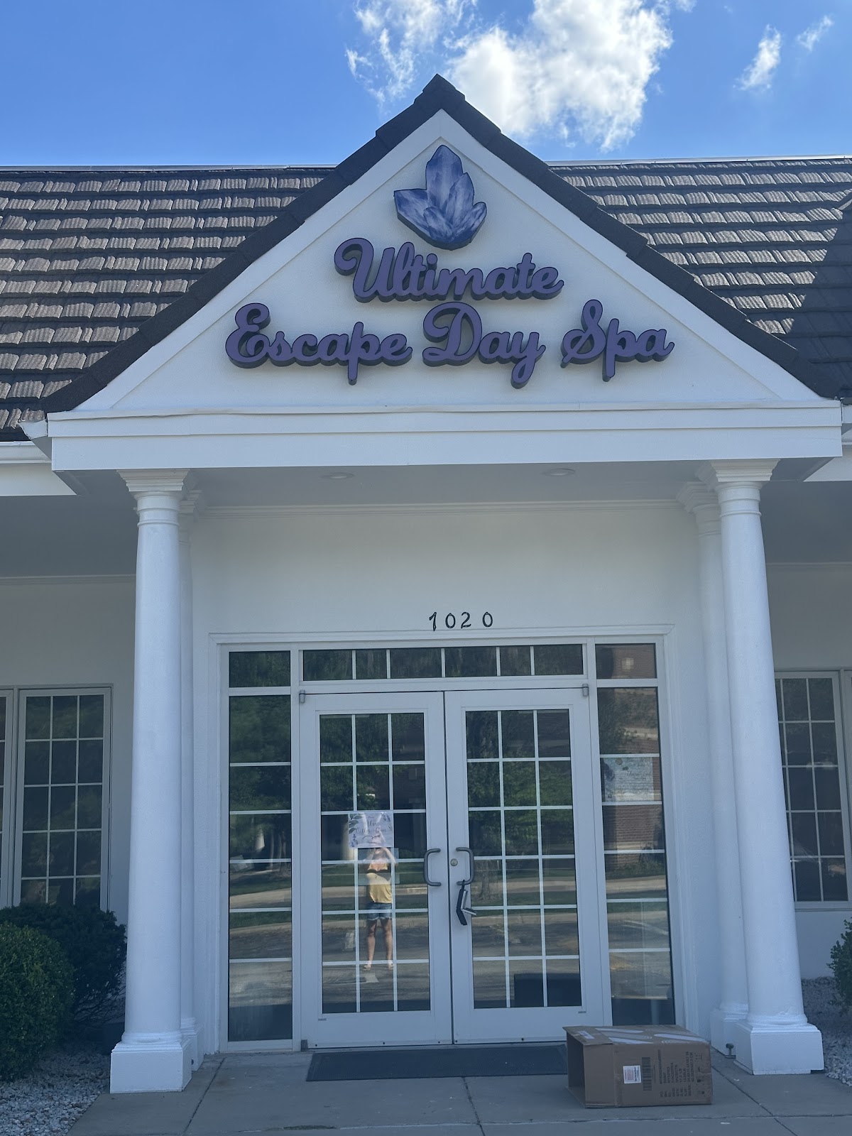 Ultimate Escape Day Spa - Hair Salon in Overland Park