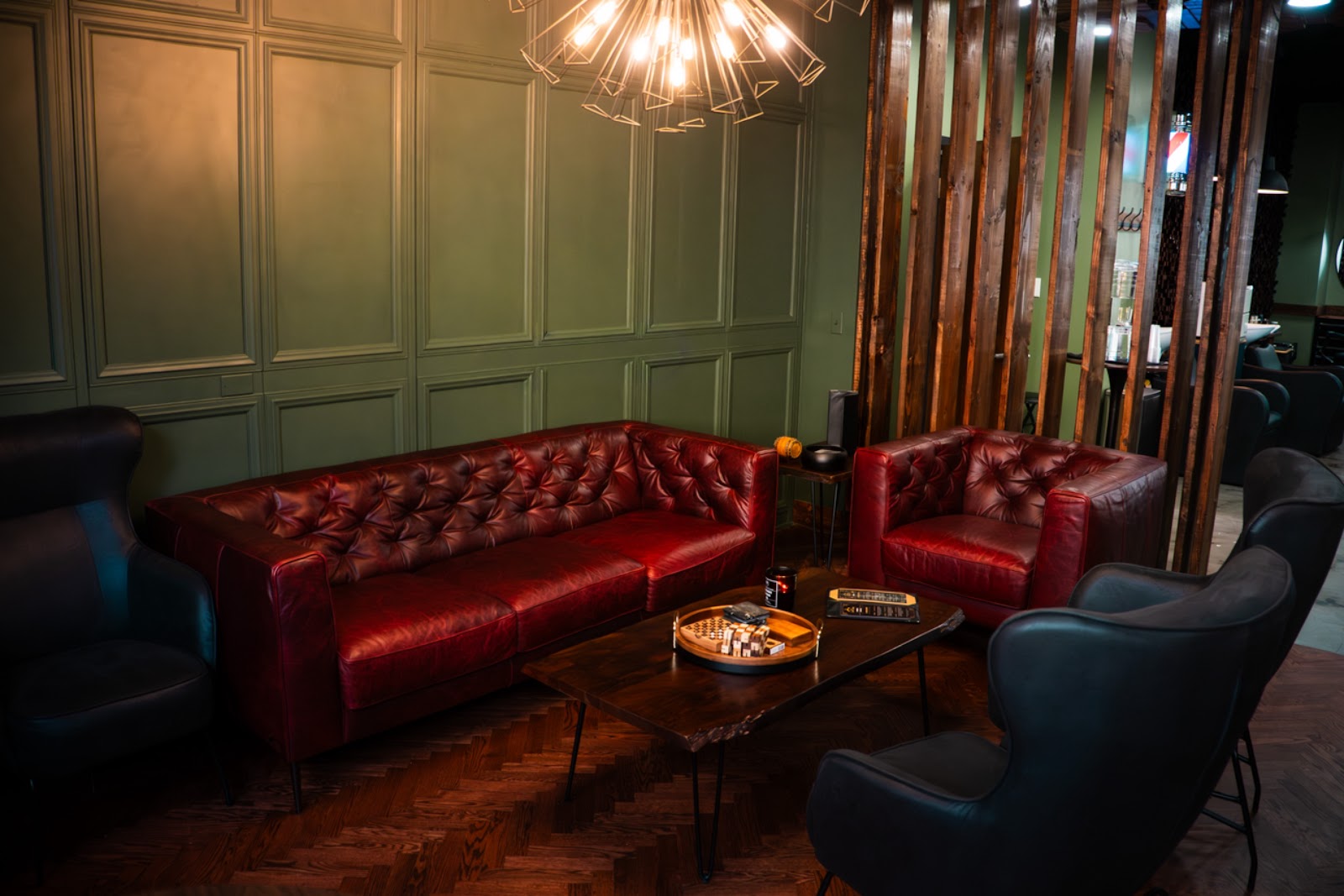 Klassic Guy Barber Lounge on 9th - Barbershop in Kansas City
