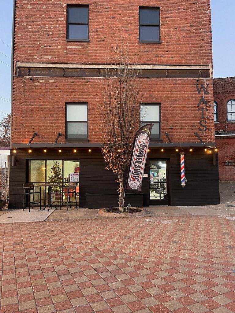 Wats Co Barbershop - Barbershop in Kansas City