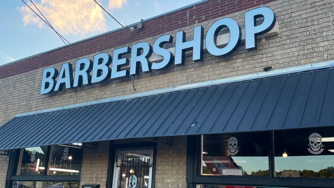 Barbershop Los Jefes - Barbershop in Kansas City