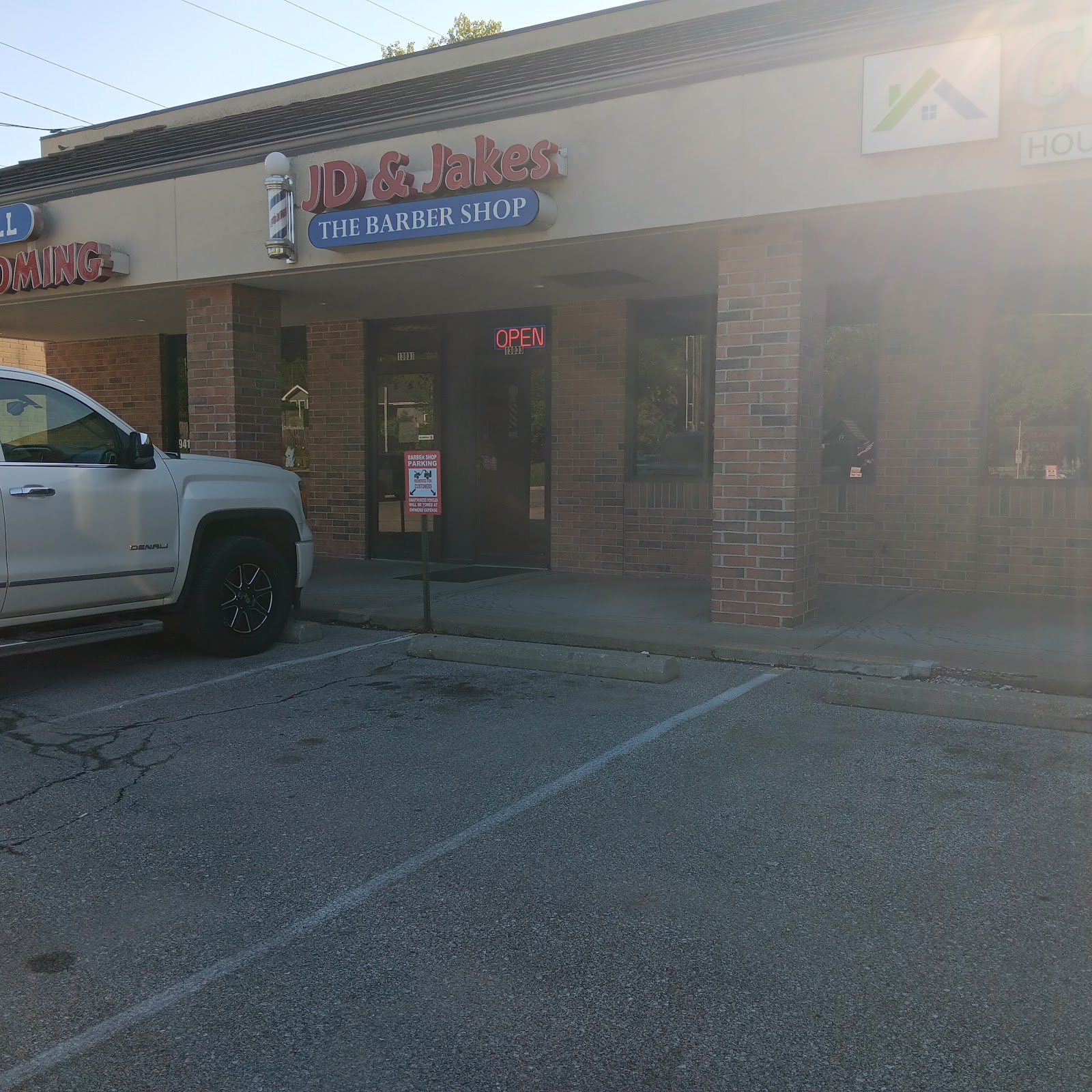 JD & Jake's The Barber Shop - Barbershop in Kansas City