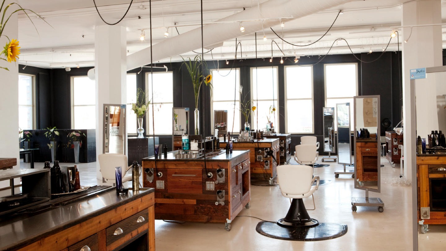 Skyline Downtown Salon - Hair Salon in Kansas City