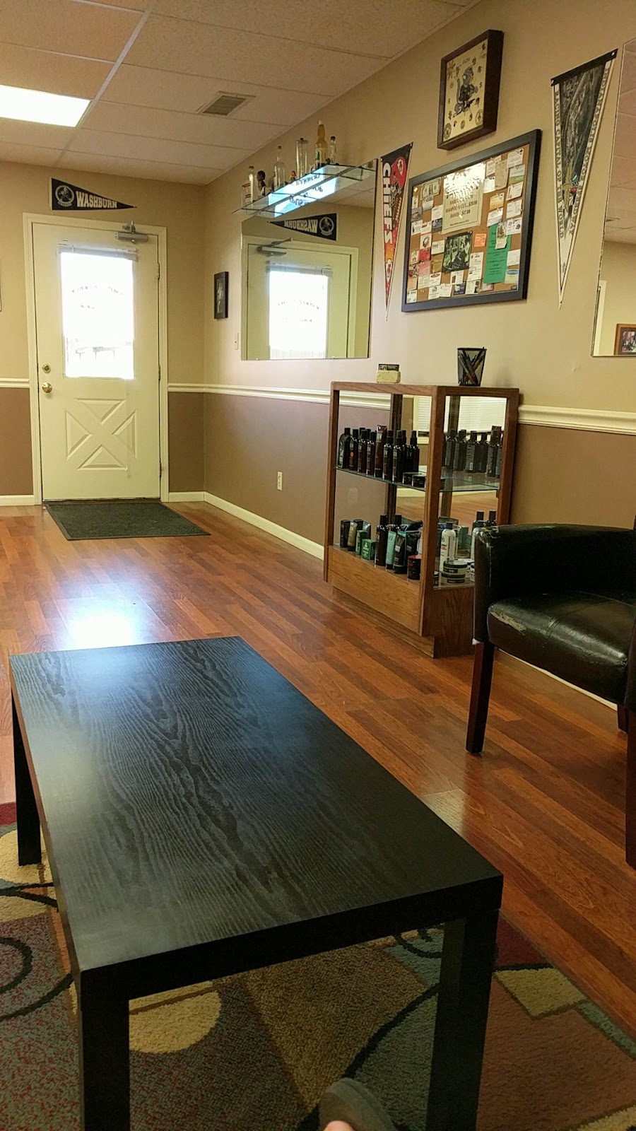 Campus Barbers - Barbershop in Topeka