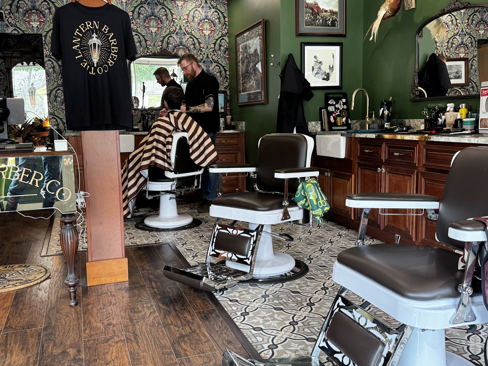 The Lantern Barber Co. - Barbershop in Louisville