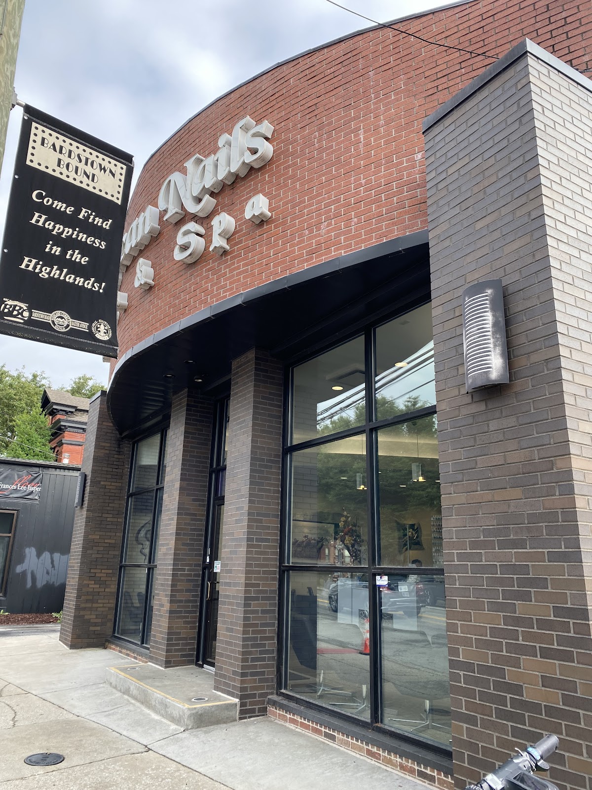 American Nails Salon & Spa - Nail Salon in Louisville