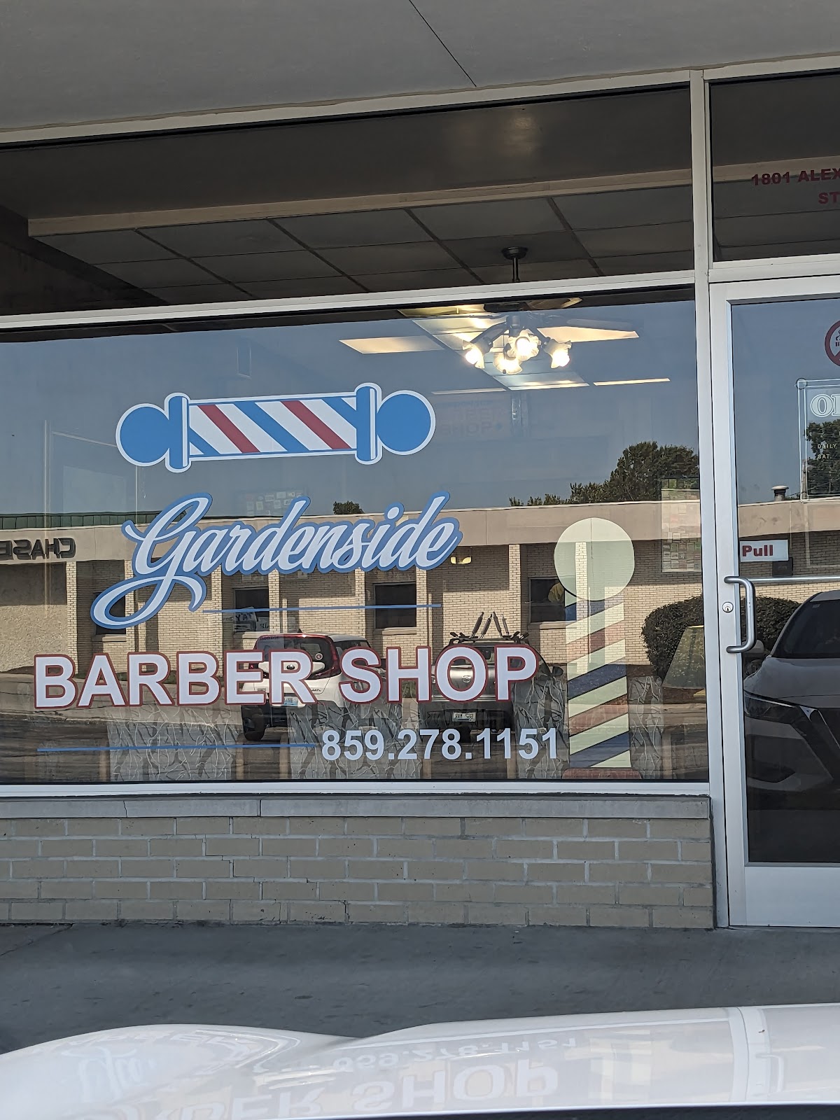 Gardenside Barbershop - Barbershop in Lexington