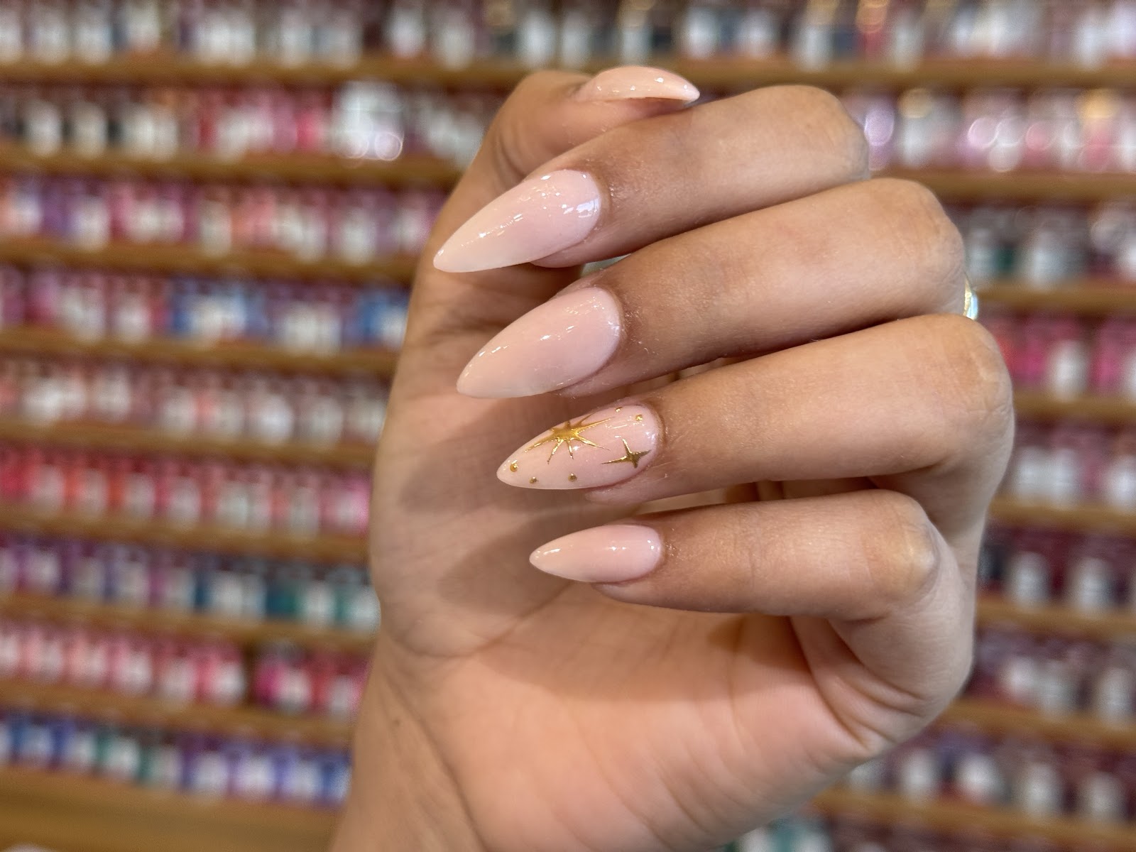 Lavish Nails 2 - Nail Salon in Lexington