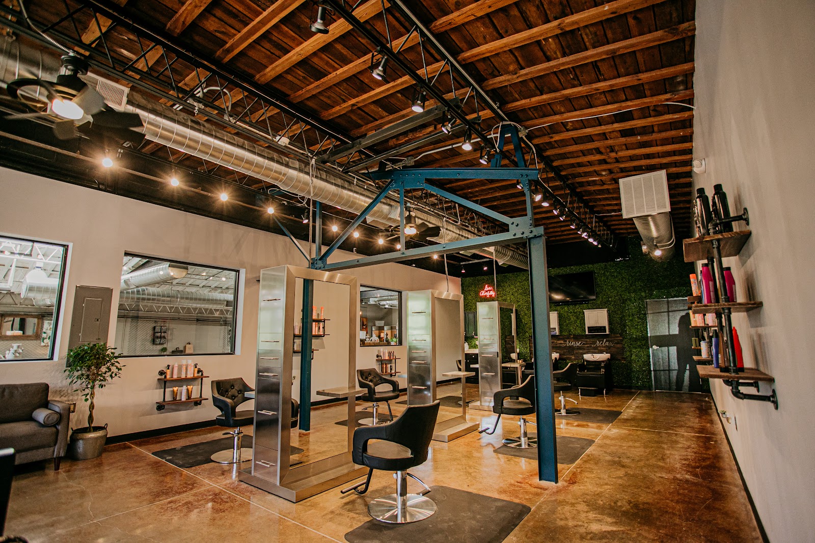 Ryan David's Hair Loft - Hair Salon in Lexington