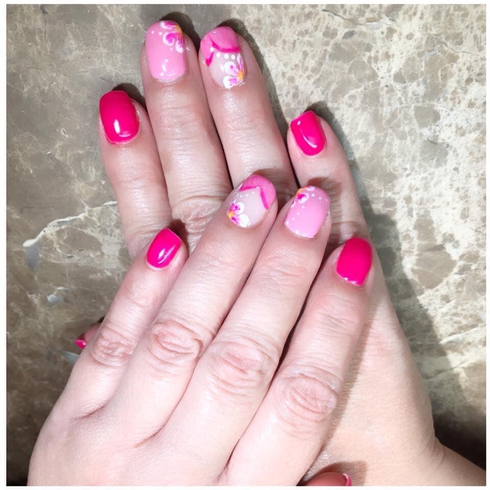 Palace Nails - Nail Salon in Bowling Green