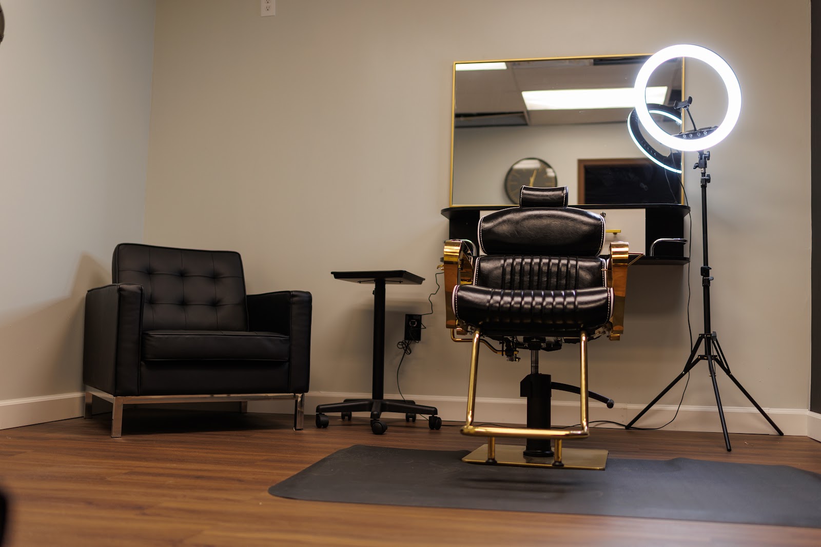 Upper Kutz - Barbershop in Covington