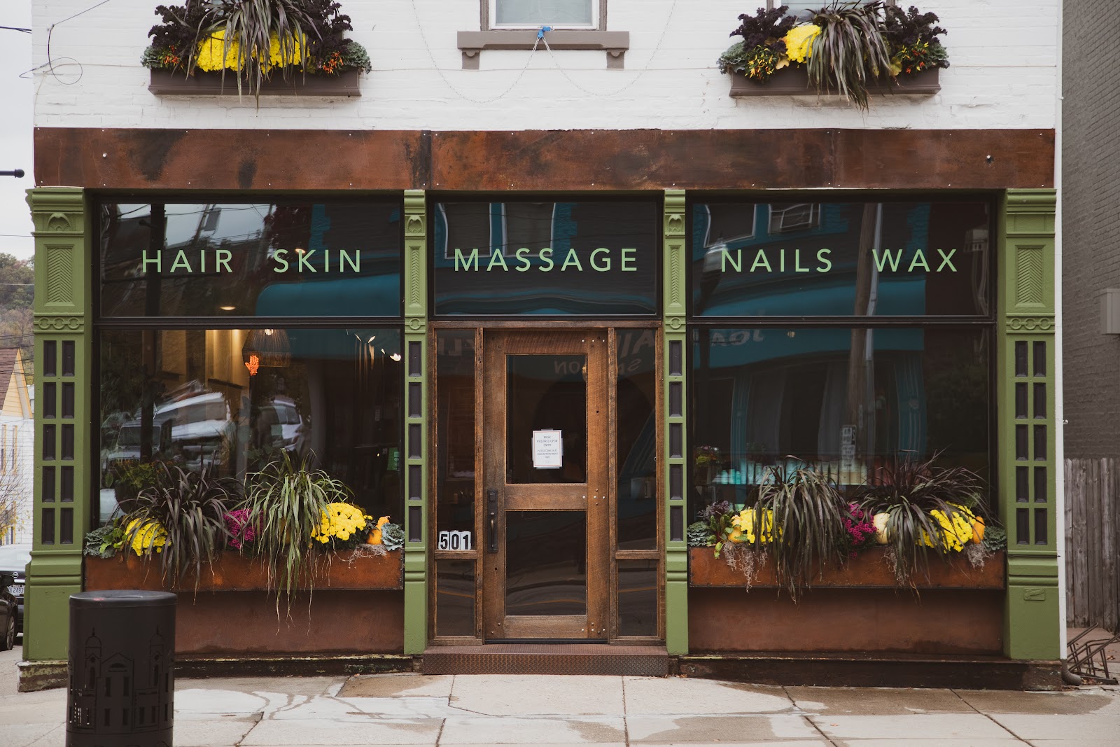 501 Salon + Spa - Hair Salon in Covington