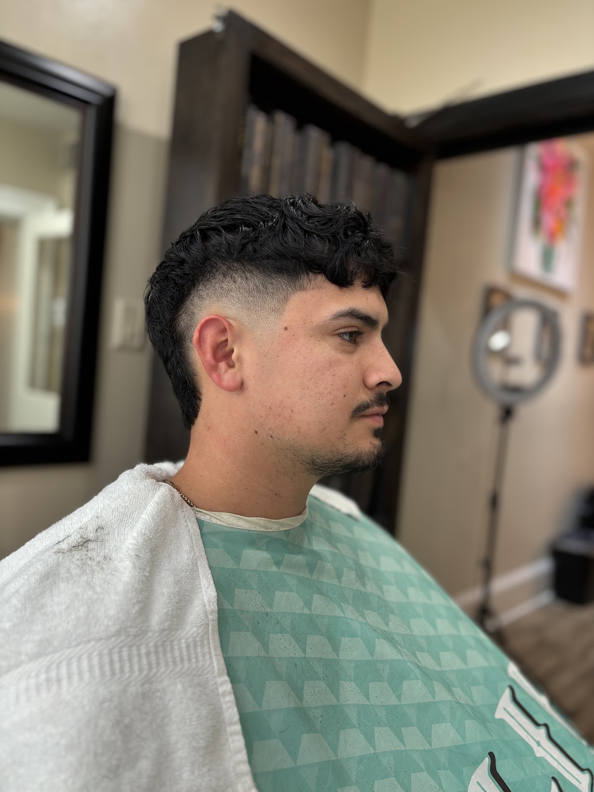 Bulls N Bears Parlor - Barbershop in New Orleans