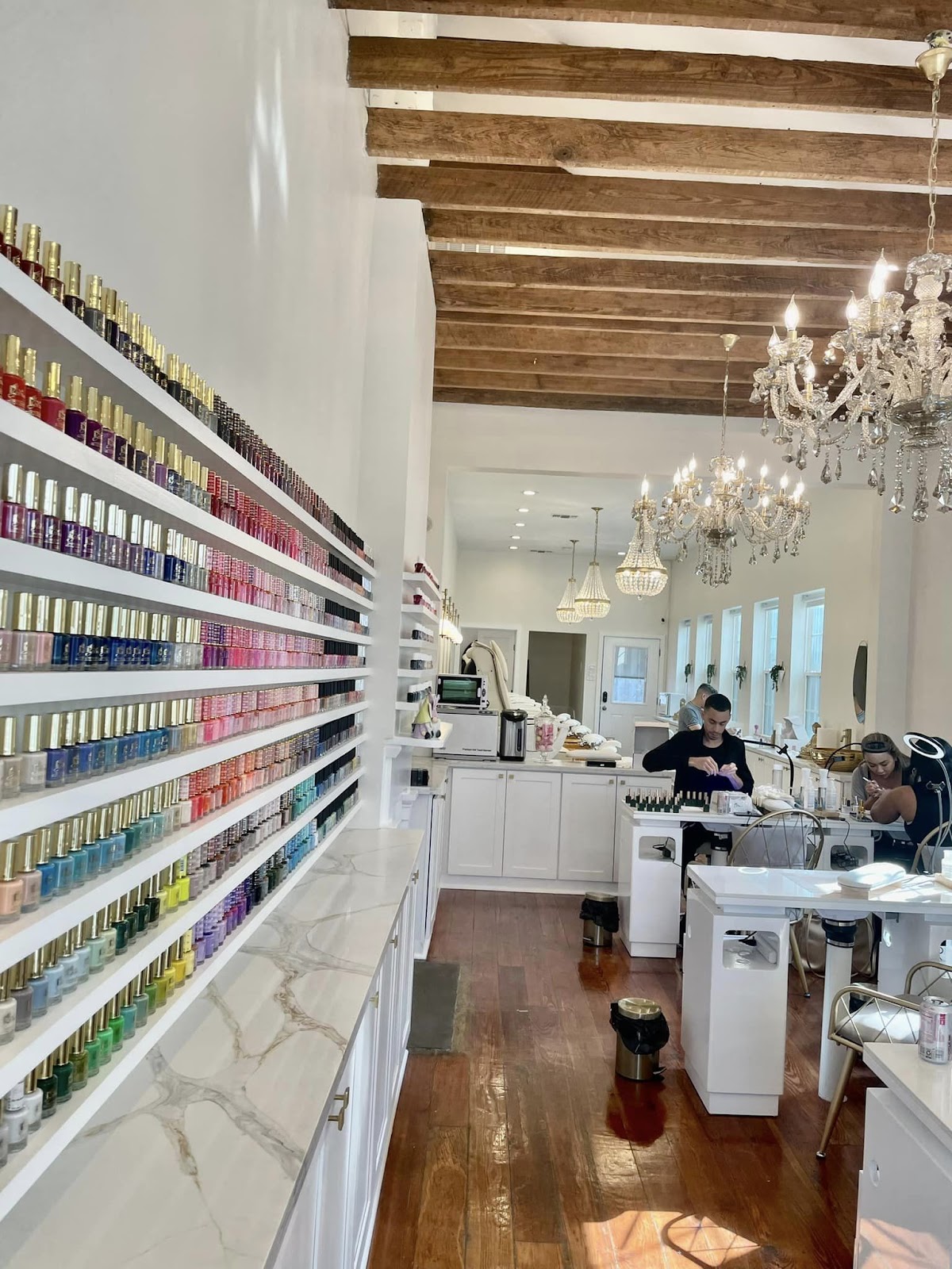 Golden File Nails & Spa Uptown New Orleans - Nail Salon in New Orleans