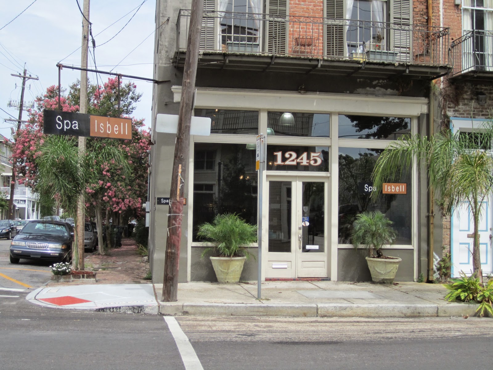 Spa Isbell - Nail Salon in New Orleans