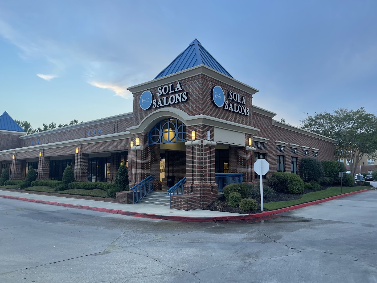 Southern Blends Barber Lounge - Barbershop in Baton Rouge