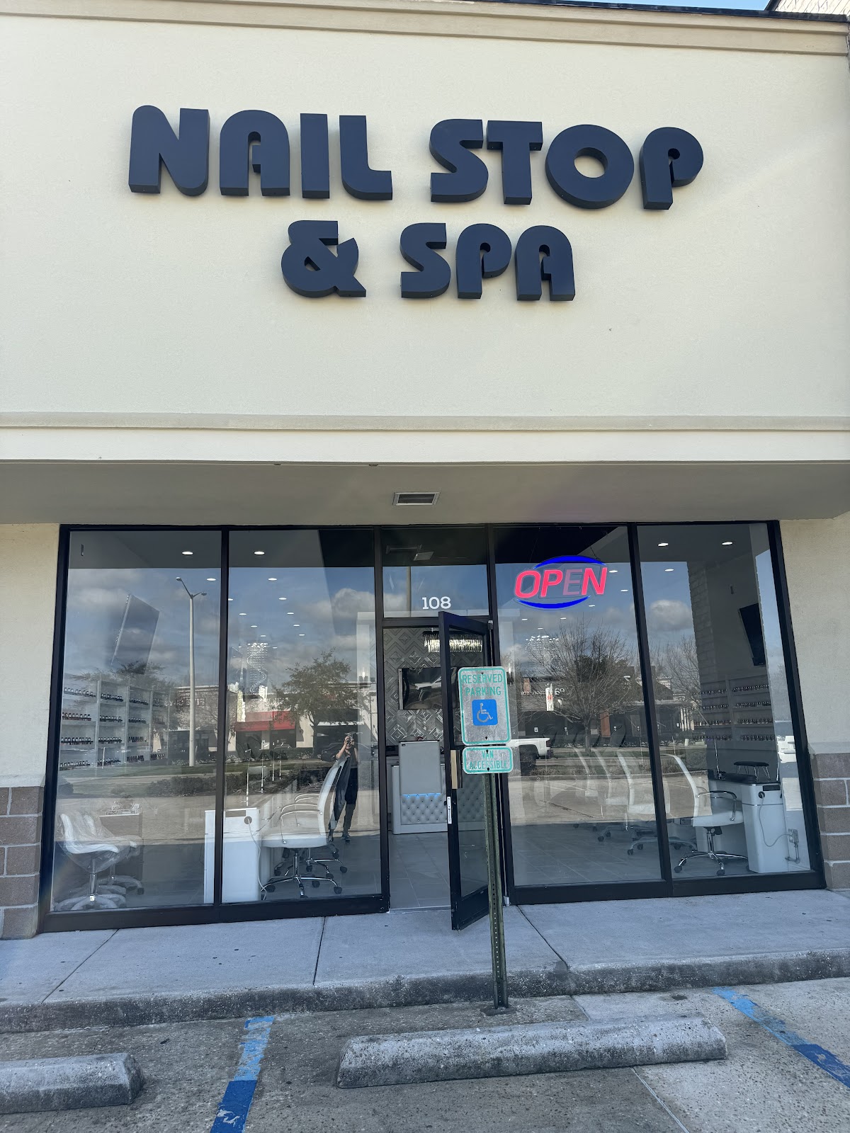 Nail Stop & Spa - Nail Salon in Baton Rouge