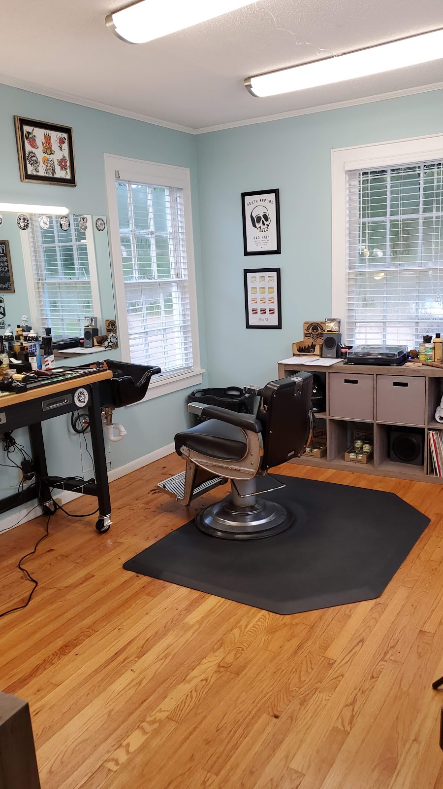 Broadmoor Barber Shop LLC - Barbershop in Shreveport