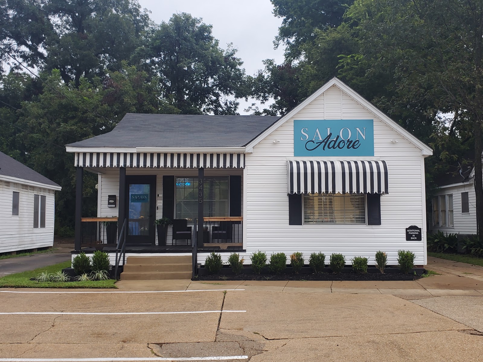 Salon Adore - Barbershop in Shreveport