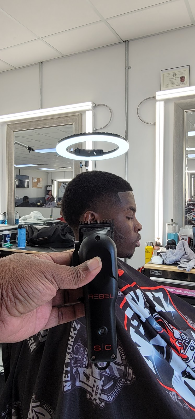 Networkz Barber Shop - Barbershop in Lafayette