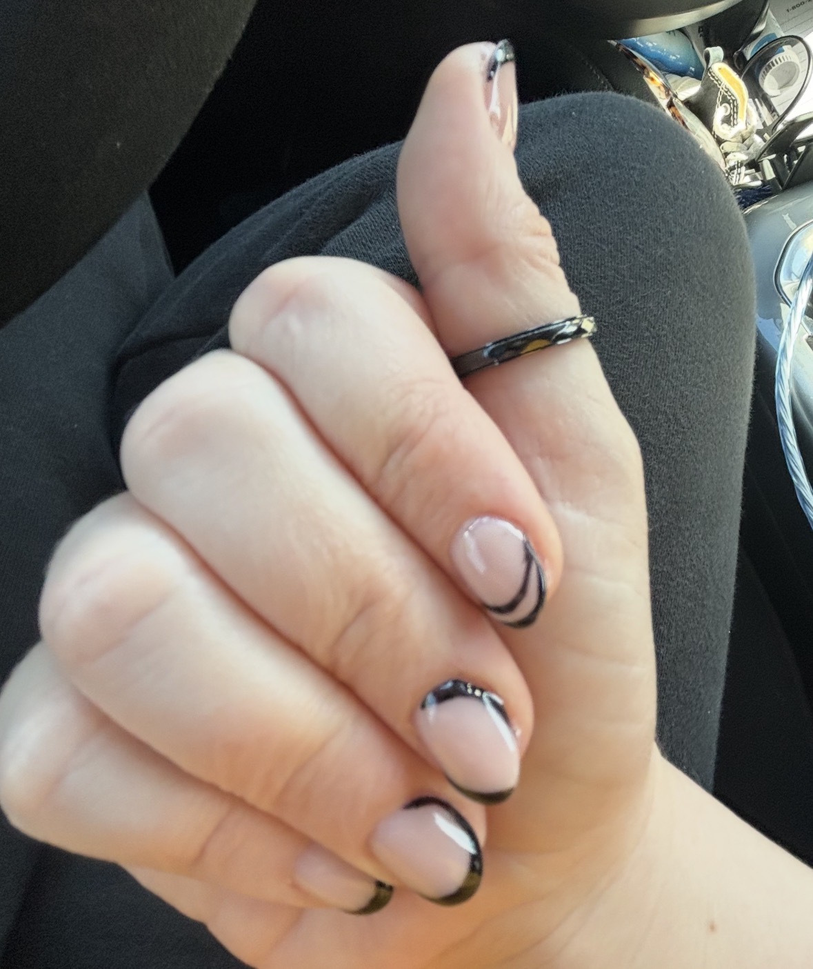KING J NAIL LOUNGE SPA II - Nail Salon in Lafayette