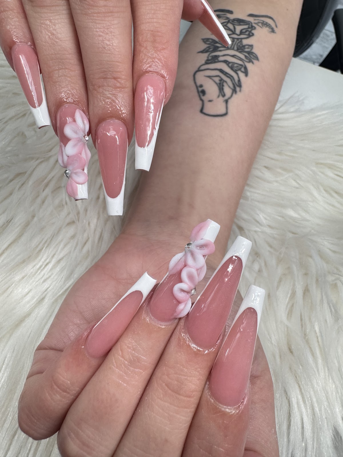 CATHY'S NAILS - Nail Salon in Lafayette