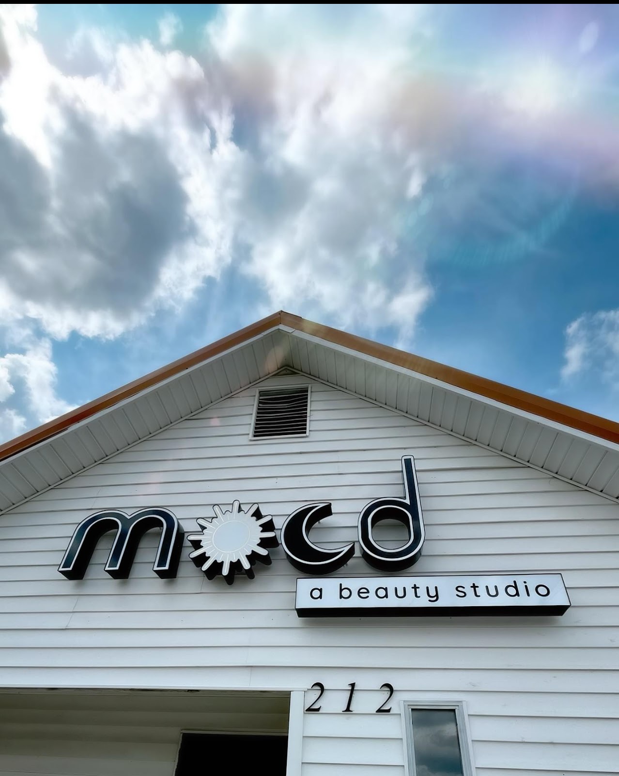 Mood A Beauty Studio - Hair Salon in Lafayette