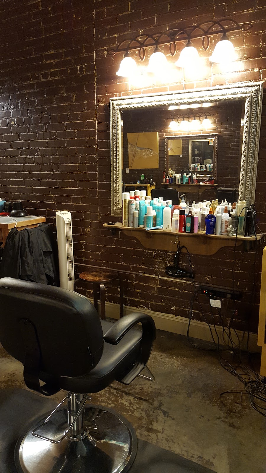 Salon NV - Hair Salon in Lafayette